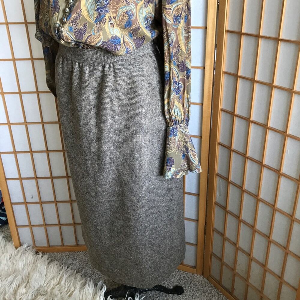 CLOSET CLEAR OUT!  Vintage Wool Skirt